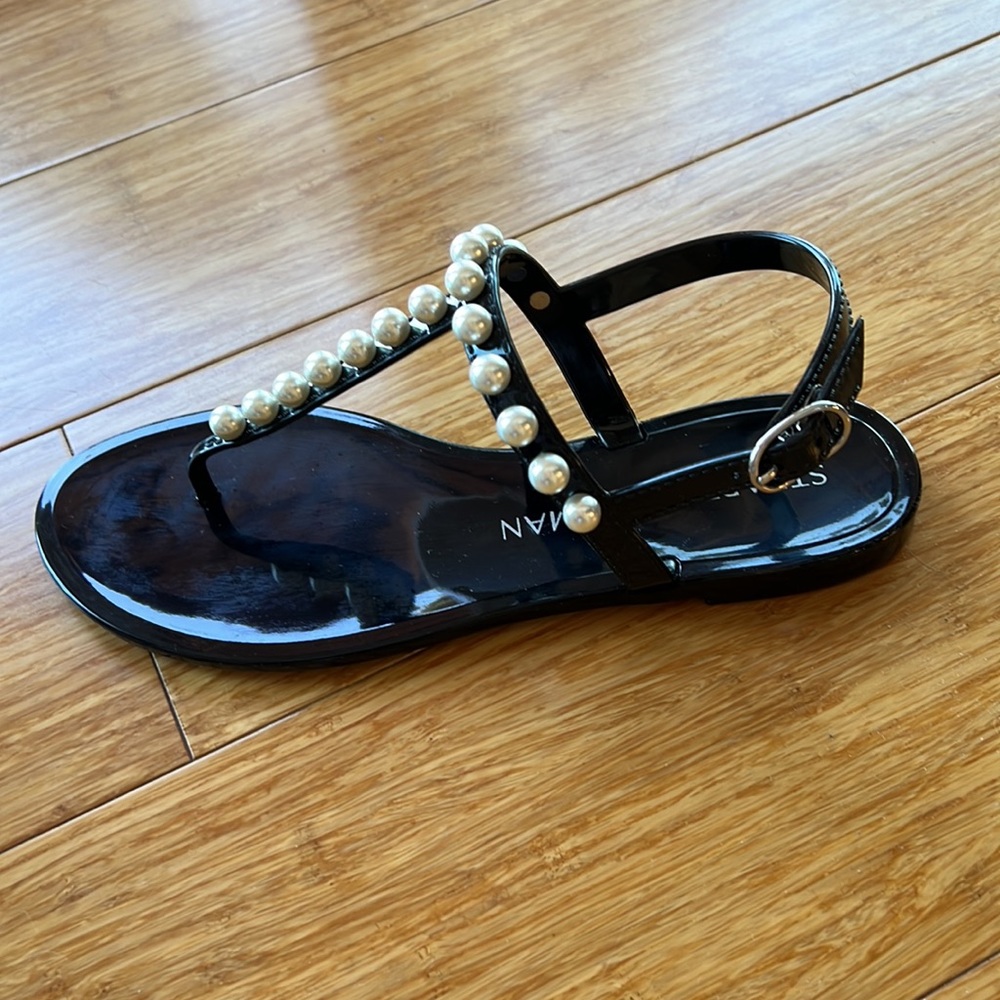 Stuart Weitzman New Goldie Pearly Stud Jelly Sand… - image 3